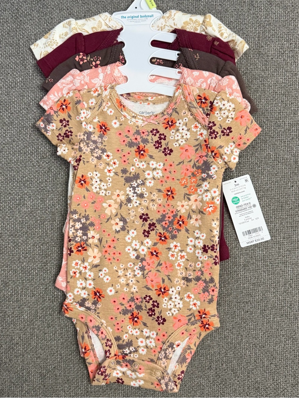 Carter’s 5pc Bodysuit . Size 3M
